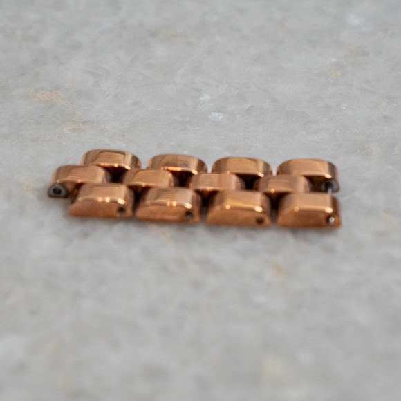 Marc by Marc Jacobs Mini Blade Rose Gold Watch - Picture 6 of 7